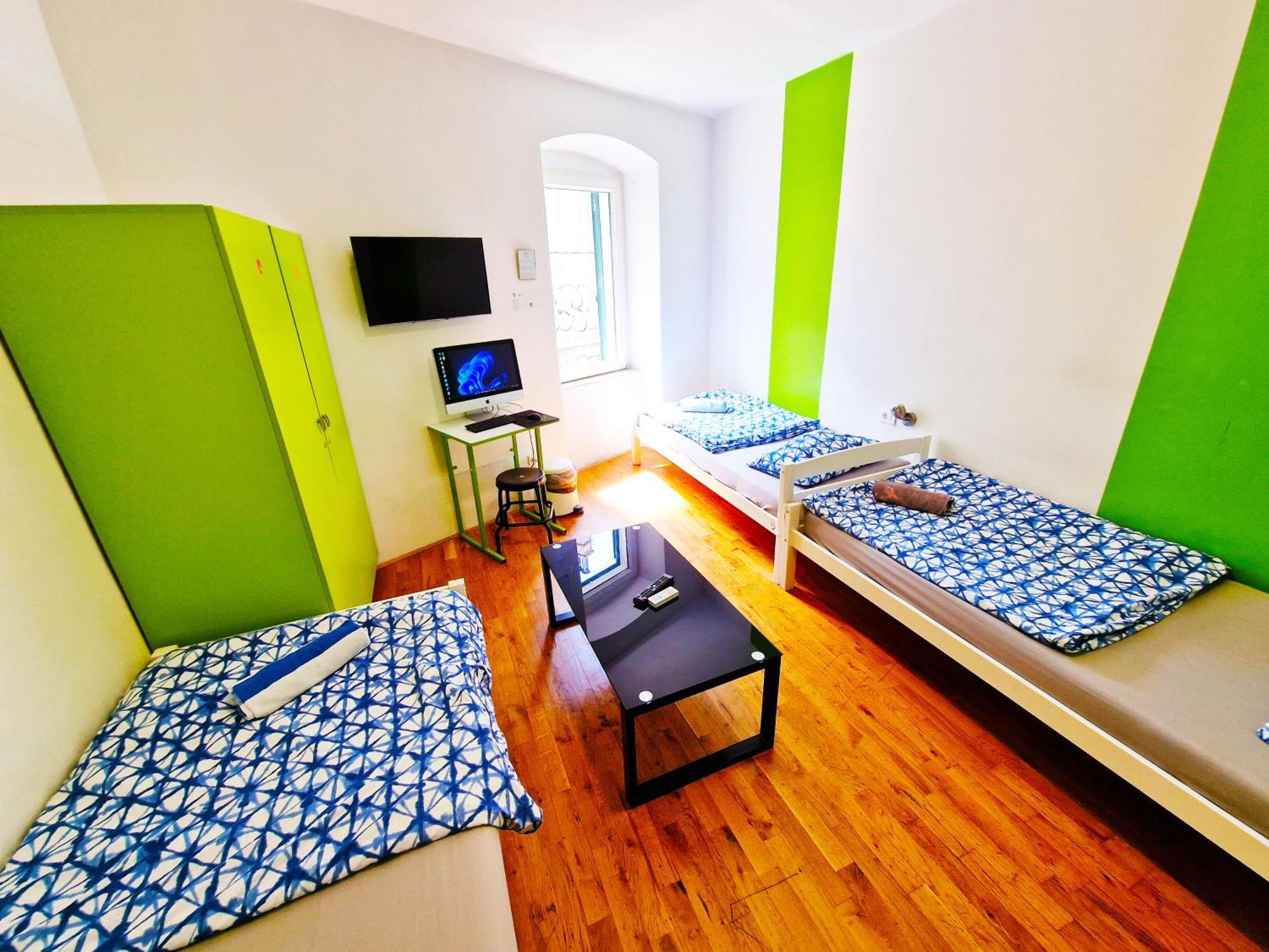 Croparadise Hostel 斯普利特 外观 照片