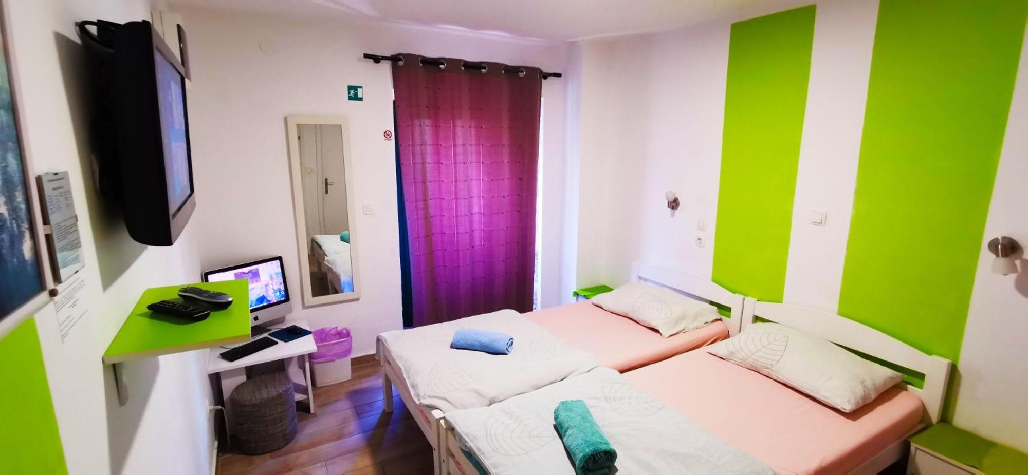 Croparadise Hostel 斯普利特 外观 照片